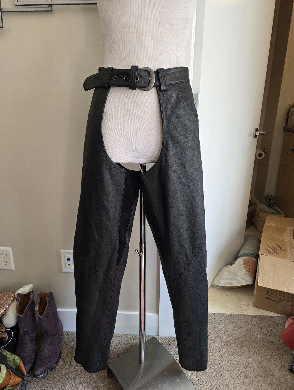 Harley Davidson Black Leather Chaps Size M